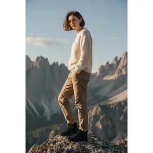 BORN Women's 6 Wynter Black Distressed Suede Leather Comfort Booties BR0017409